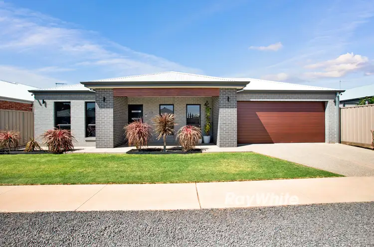 4 Barclay Boulevard, Red Cliffs VIC 3496