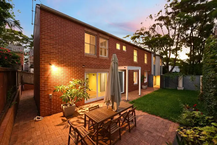 5 Argyle Crescent