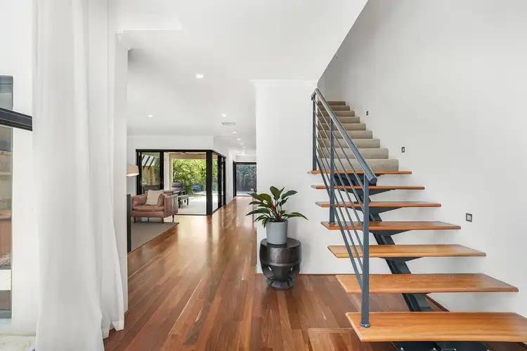 Fourth view of Homely house listing, 2 Locarno Close, Stirling WA 6021