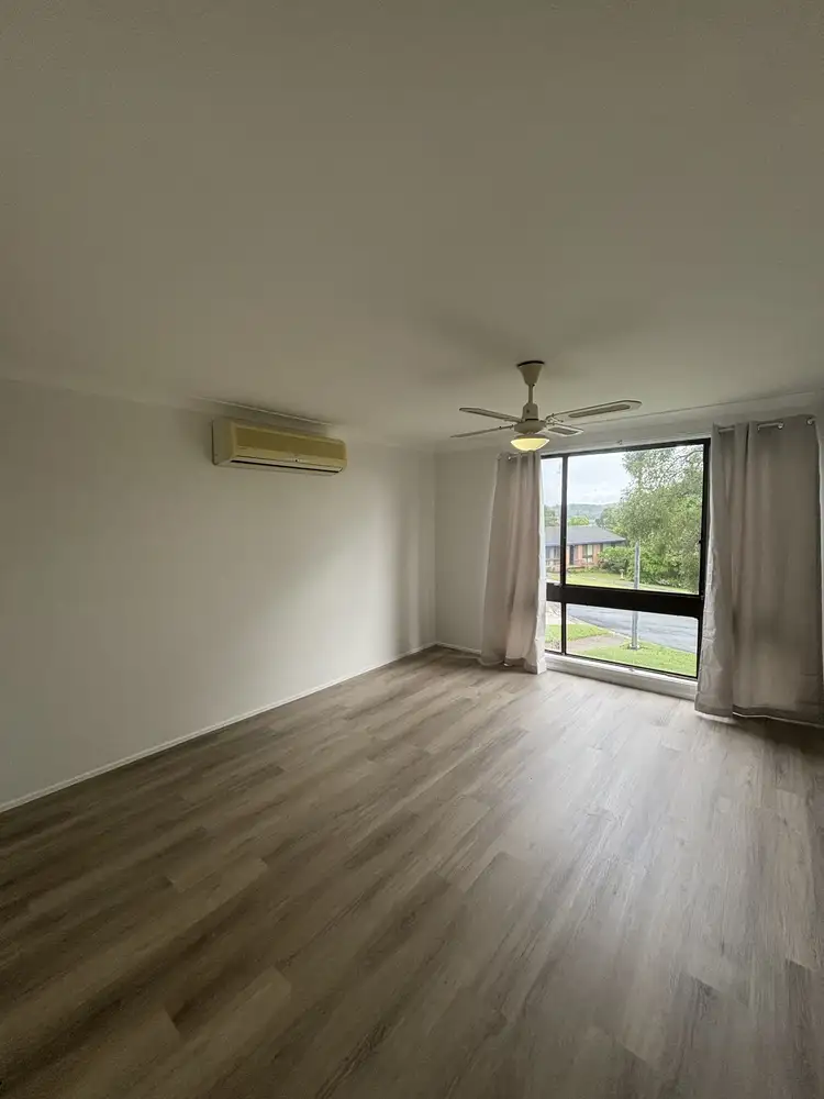 11 Verona Close