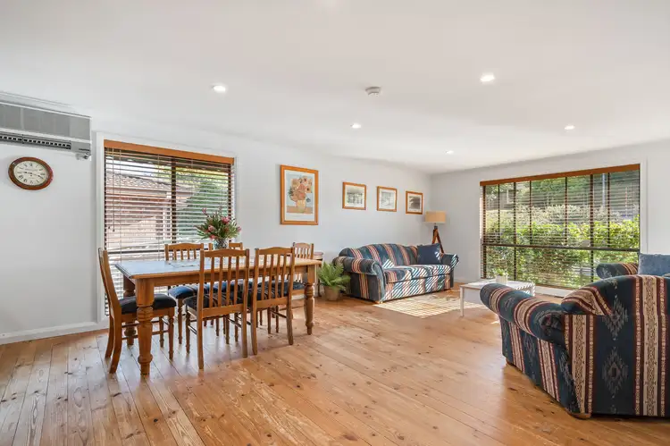 Sixth view of Homely house listing, 90 Jackie Howe Crescent, Macarthur ACT 2904