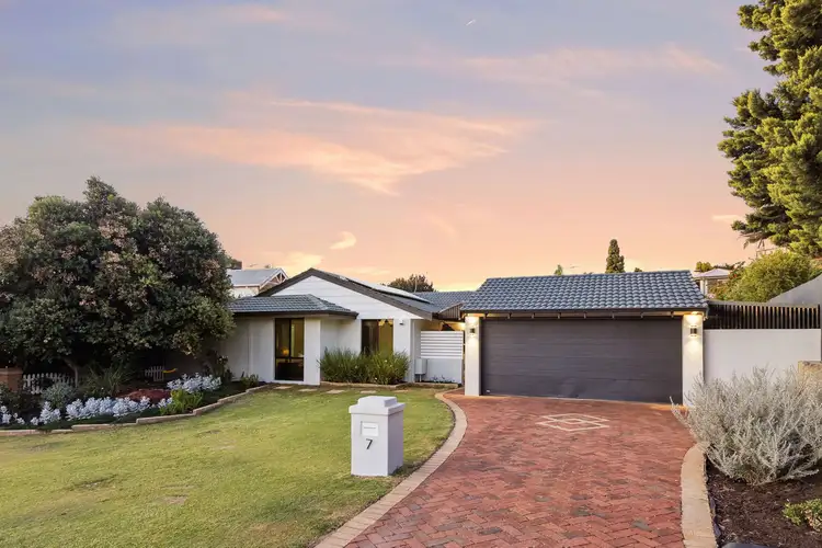 7 Currajong Road