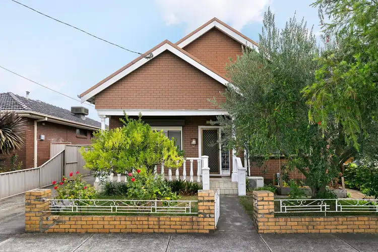 15 Huntington Grove, Coburg VIC 3058