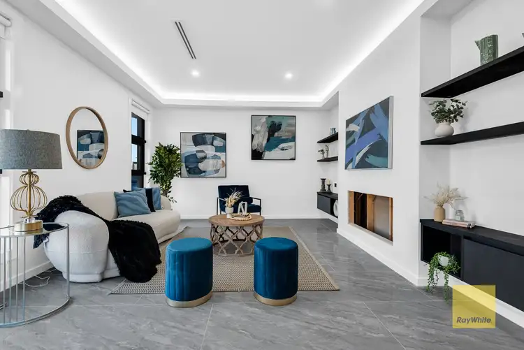 Second view of Homely house listing, 39 CORONADO Way, Tarneit VIC 3029