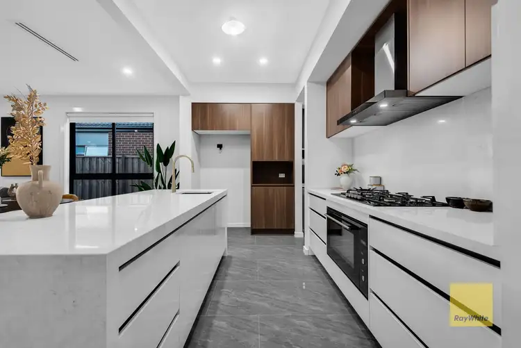 Third view of Homely house listing, 39 CORONADO Way, Tarneit VIC 3029