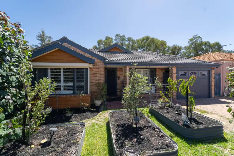 1/1 Brumby Avenue, Henley Brook WA 6055
