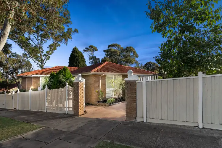 12 Great Western Drive