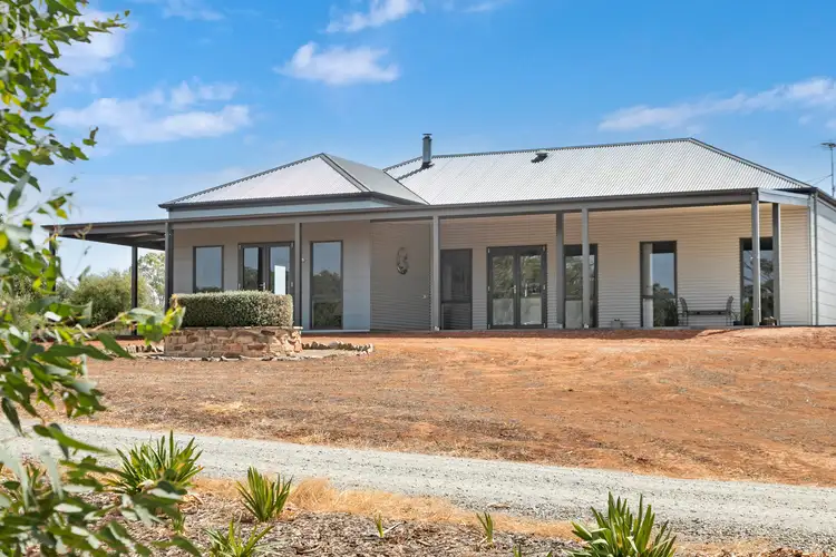 112 Burra Street, Mintaro SA 5415