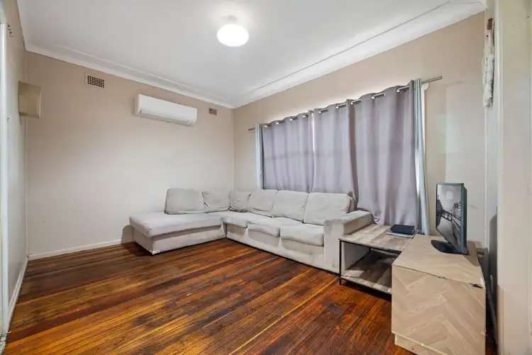 Fifth view of Homely house listing, 2 Cobham Street, Ingleburn NSW 2565