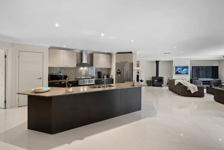 Third view of Homely house listing, 9 MacKay Road, Manor Lakes VIC 3024