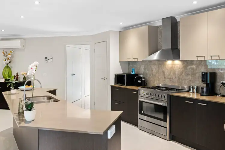 Sixth view of Homely house listing, 9 MacKay Road, Manor Lakes VIC 3024