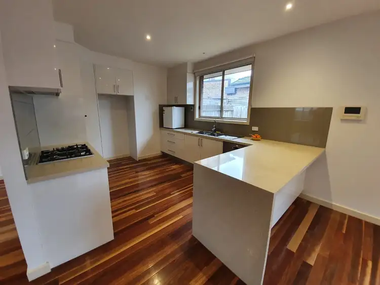 Third view of Homely townhouse listing, 2/39 Hillview Avenue, Mount Waverley VIC 3149