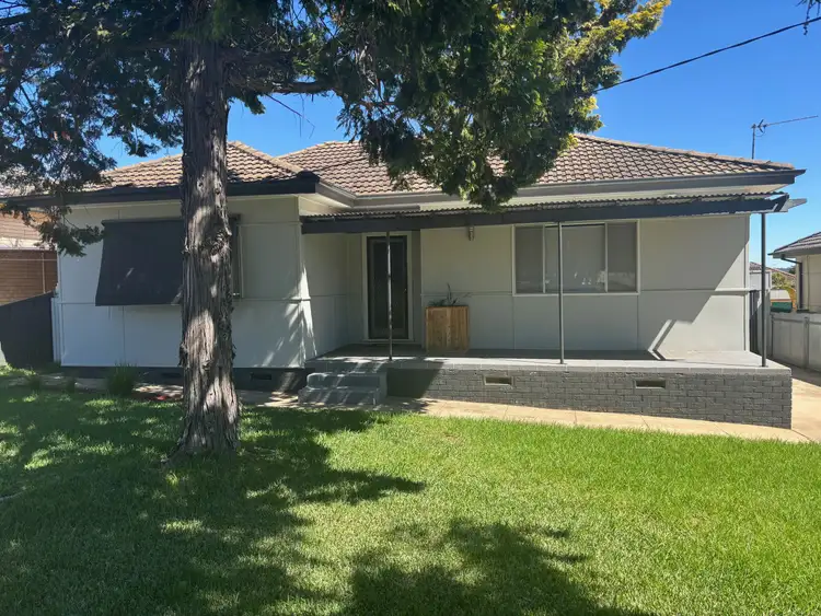 Main view of Homely house listing, 18 Waranga Avenue, Mount Austin NSW 2650