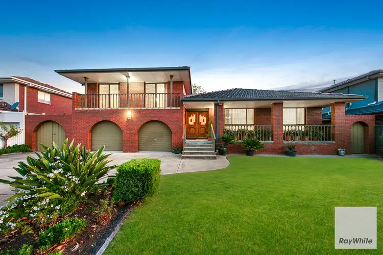 3 Bellevue Drive, Keilor Downs VIC 3038