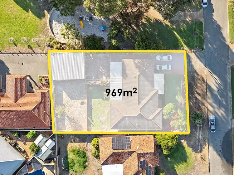 14 Merian Close, Bentley WA 6102