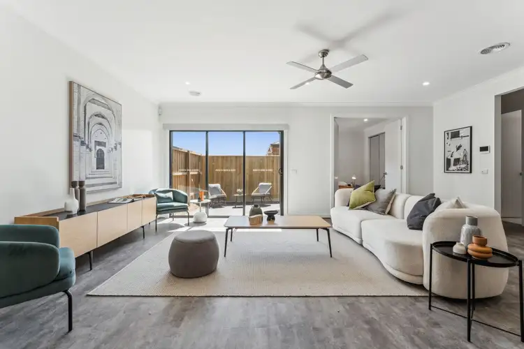 29 Ashfordby Street, Bonnie Brook VIC 3335