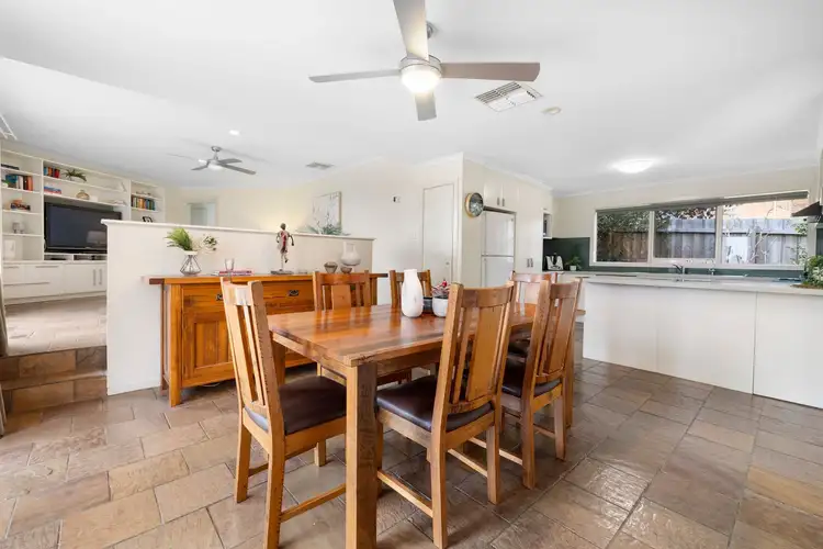 Sixth view of Homely house listing, 8 Vista Court, Berwick VIC 3806