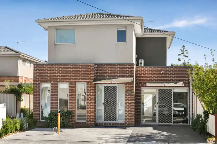 28 Stanhope Street