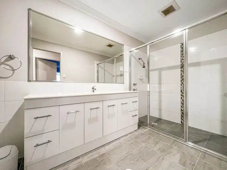 Fifth view of Homely house listing, 84 Nigella Circuit, Hamlyn Terrace NSW 2259