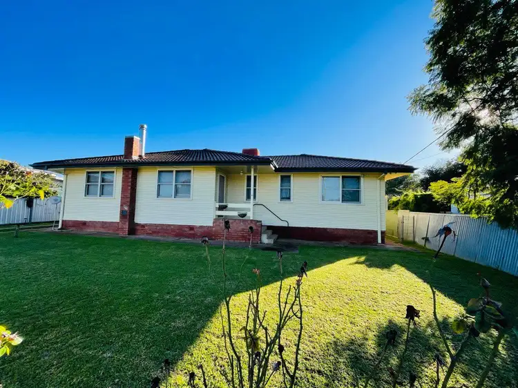 25 Oxley Street, Condobolin NSW 2877