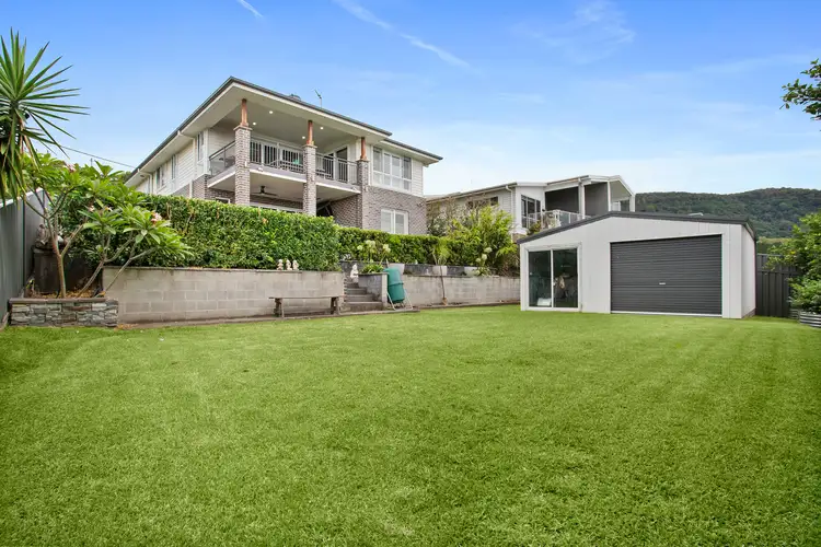 21 Chaplin Place, Albion Park NSW 2527