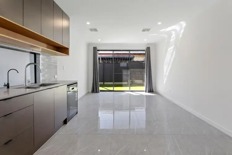 Sixth view of Homely townhouse listing, 2/21 Montacute Road, Campbelltown SA 5074