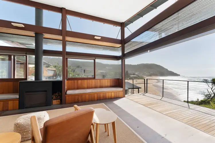 6 Kallaroo Avenue, Stanwell Park NSW 2508