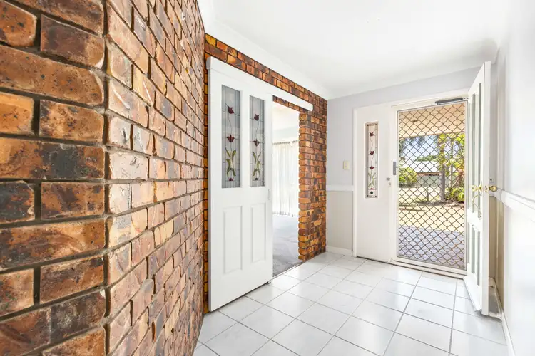 Fifth view of Homely house listing, 6 Smith Place, Emerald QLD 4720