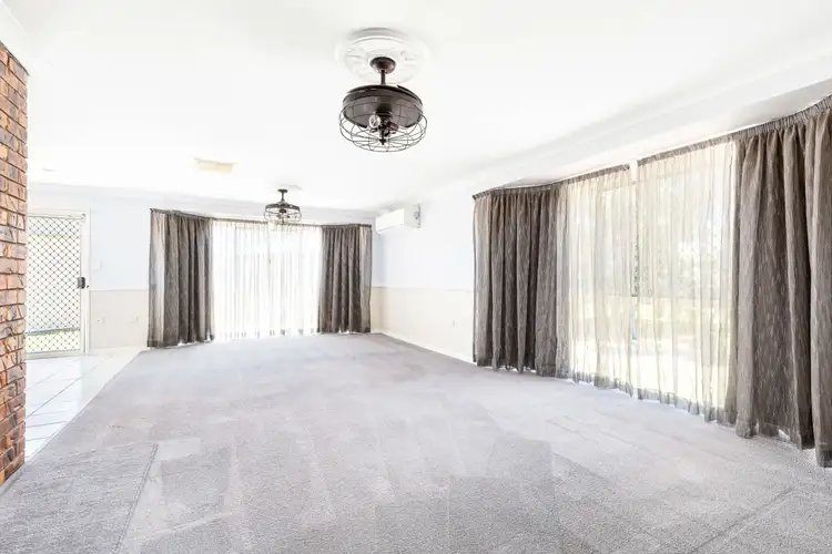 Sixth view of Homely house listing, 6 Smith Place, Emerald QLD 4720