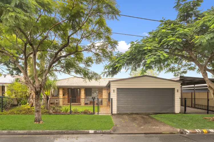 25 Ballina Street