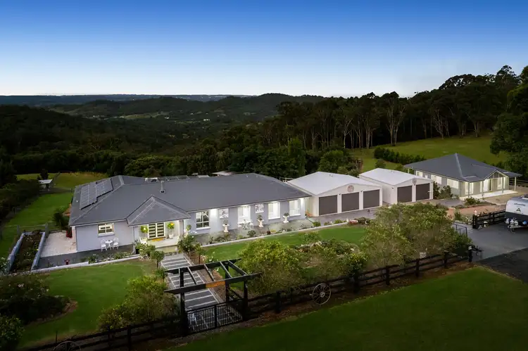 14 Scenic View, Razorback NSW 2571