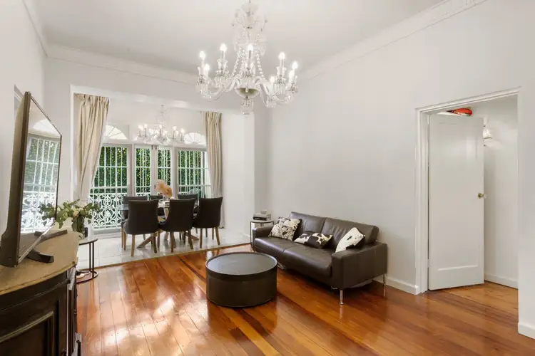 2/3 Wyuna Road, Point Piper NSW 2027