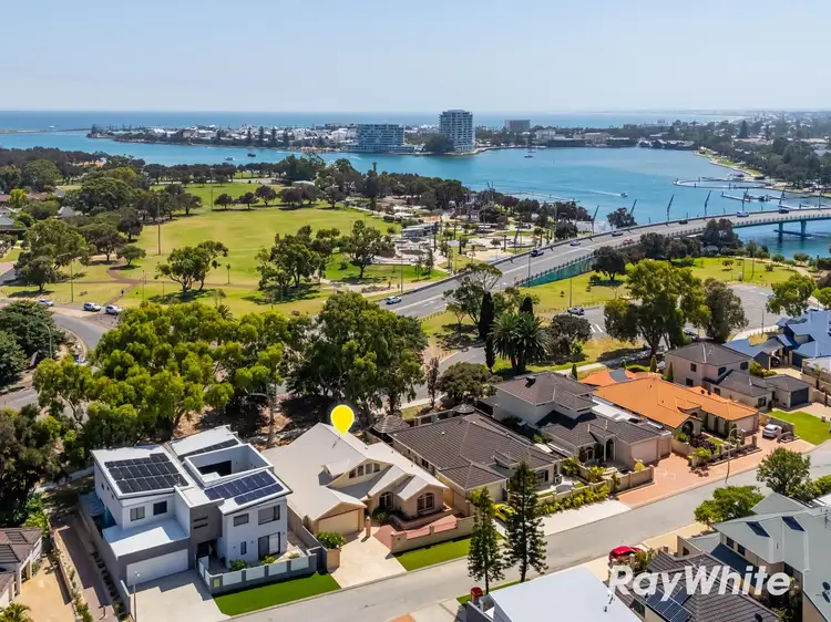 45 San Marco Quays, Halls Head WA 6210