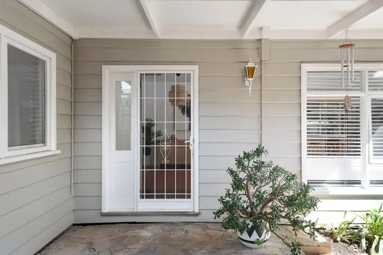 57 Woodlands Grove