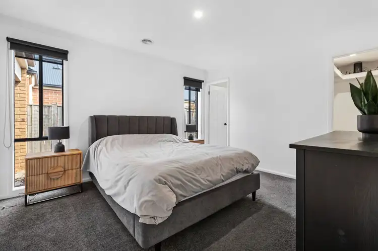 Fifth view of Homely house listing, 9 Spoonbill Close, Williams Landing VIC 3027