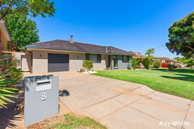8 Fraser Street, Mount Austin NSW 2650