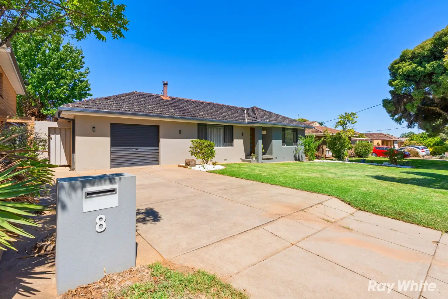 Main view of Homely house listing, 8 Fraser Street, Mount Austin NSW 2650