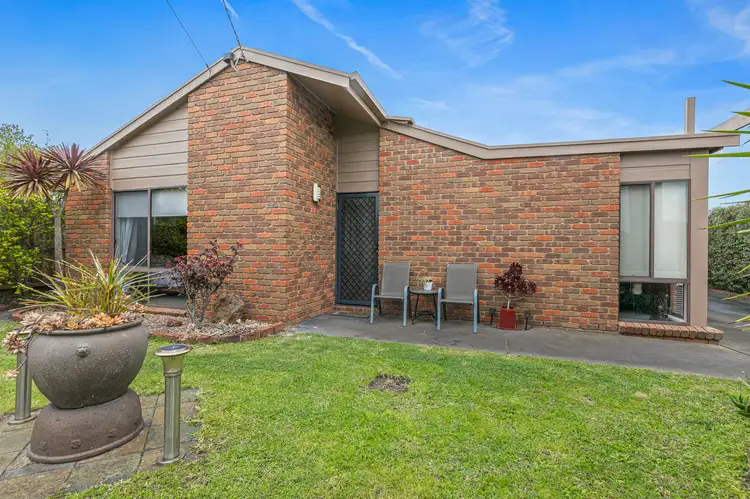 5 Sandalwood Court, Grovedale VIC 3216