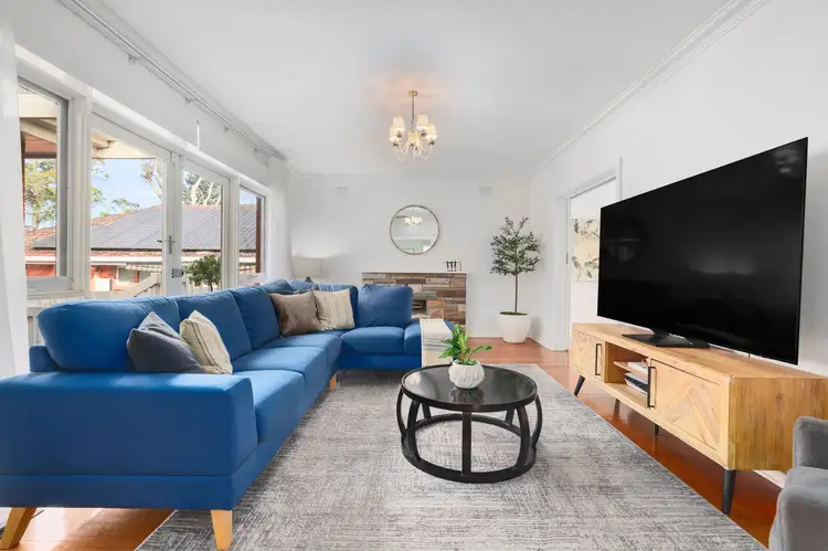 Second view of Homely house listing, 9 Rebecca Court, Bentleigh East VIC 3165