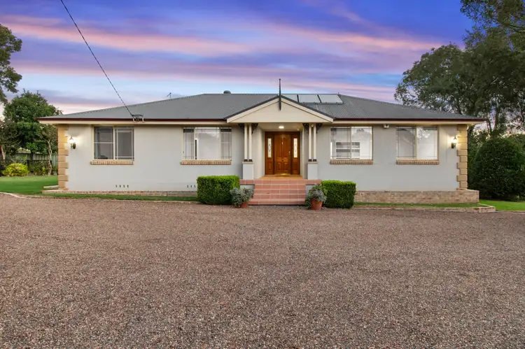 25 Panorama Crescent, Freemans Reach NSW 2756