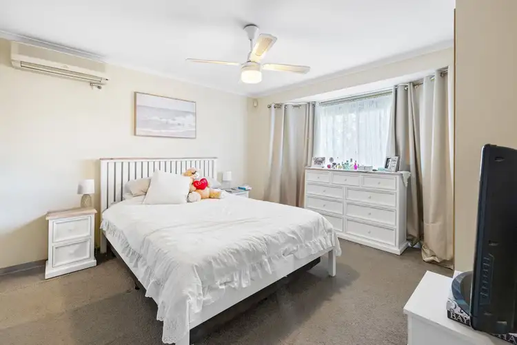 Second view of Homely house listing, 33 Hastings Avenue, Hoppers Crossing VIC 3029