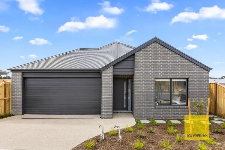10 Ashfield Drive, Charlemont VIC 3217
