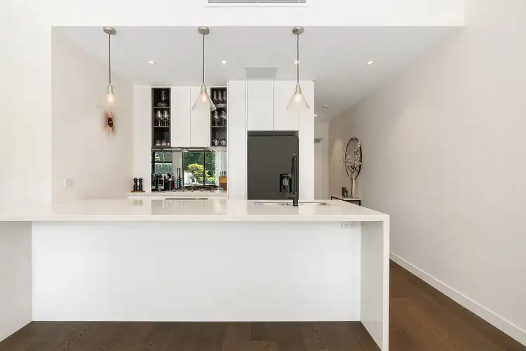 Third view of Homely apartment listing, 2/34 Hamilton Street, Rose Bay NSW 2029