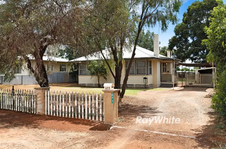 677 Woomera Avenue, Red Cliffs VIC 3496