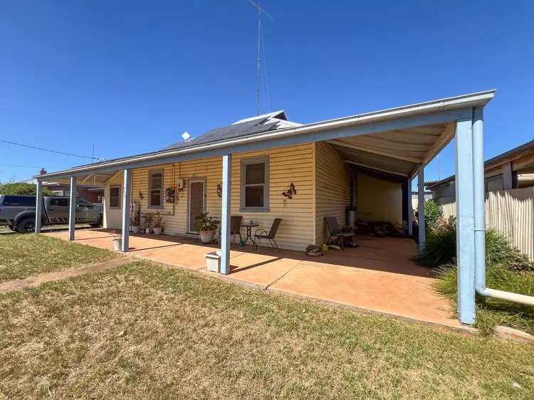 26 Muriel Street, Ungarie NSW 2669