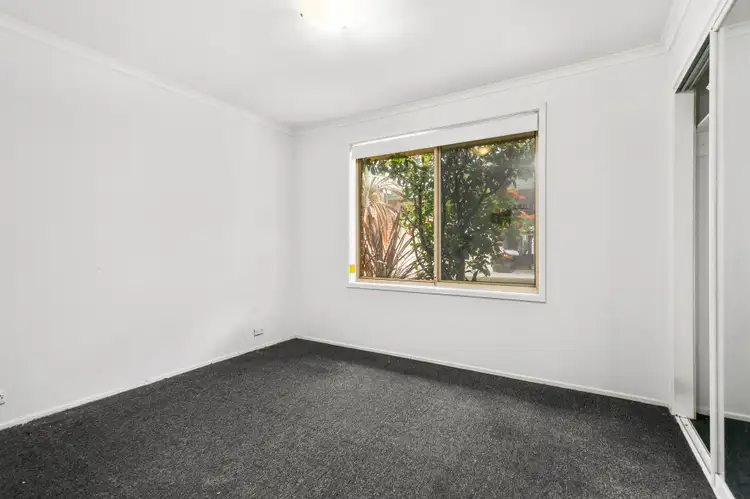 Fifth view of Homely villa listing, 5/32 Mayfield Circuit, Albion Park NSW 2527