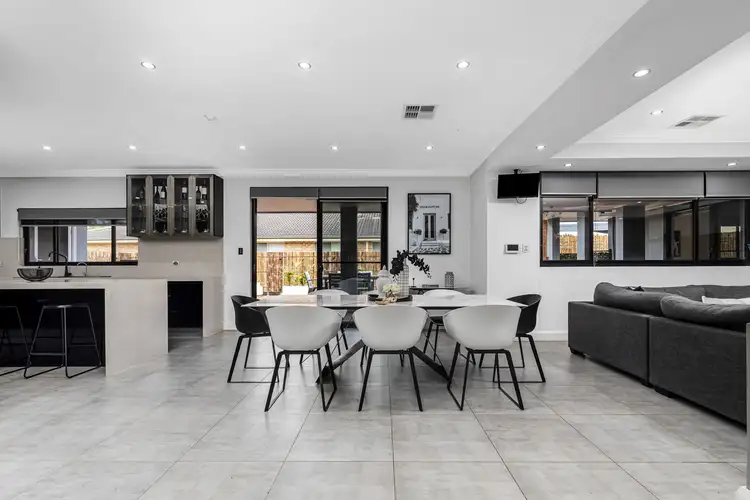 Sixth view of Homely house listing, 27 St Helens Close, West Hoxton NSW 2171