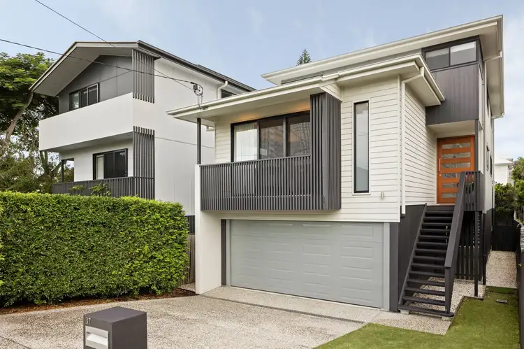 37 Third Street, Camp Hill QLD 4152
