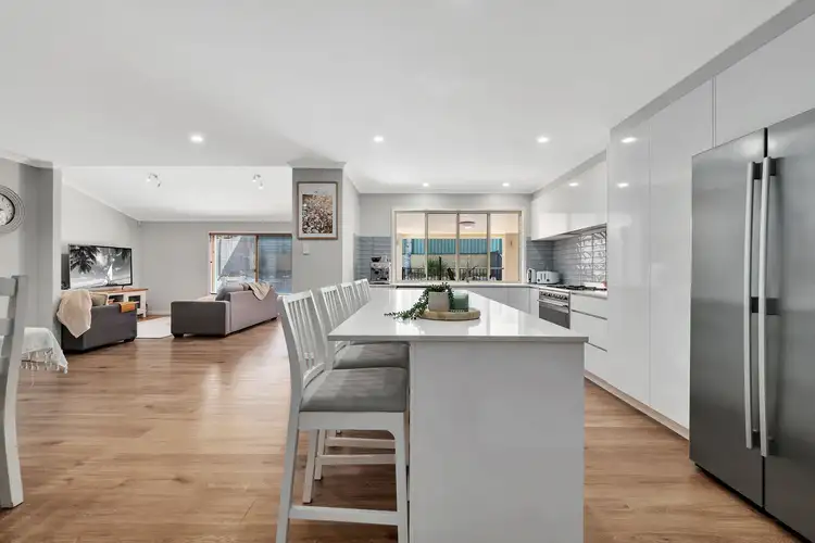 Third view of Homely house listing, 25 Hummingbird Crescent, Wishart QLD 4122