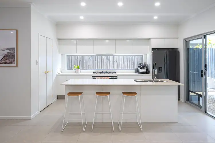70 Raceview Avenue, Hendra QLD 4011